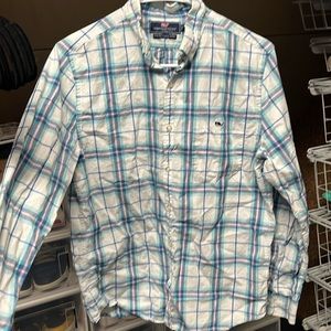 Mens small Vineyard Vines button up shirt.